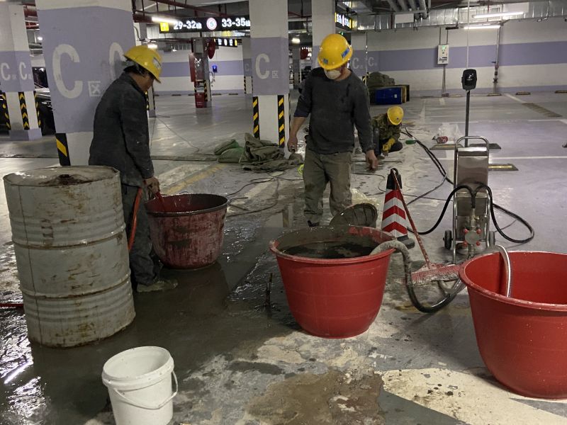 钦州某高层住宅地下室底板返水注浆加固施工